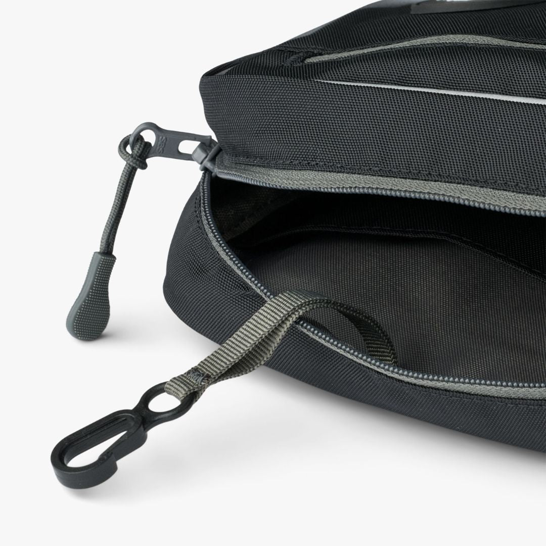 Dog Copenhagen Go Explore Belt Bag - Black Dog Copenhagen